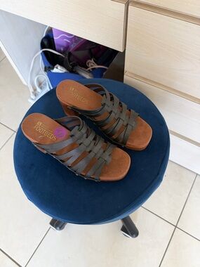 White Mountain Brown and Olive Strappy Wedge Sandals